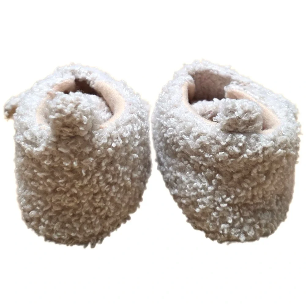 Cat & Jack Bear Sherpa Booties Slippers Baby's‎ Shoes Size 3-6 Months Cream